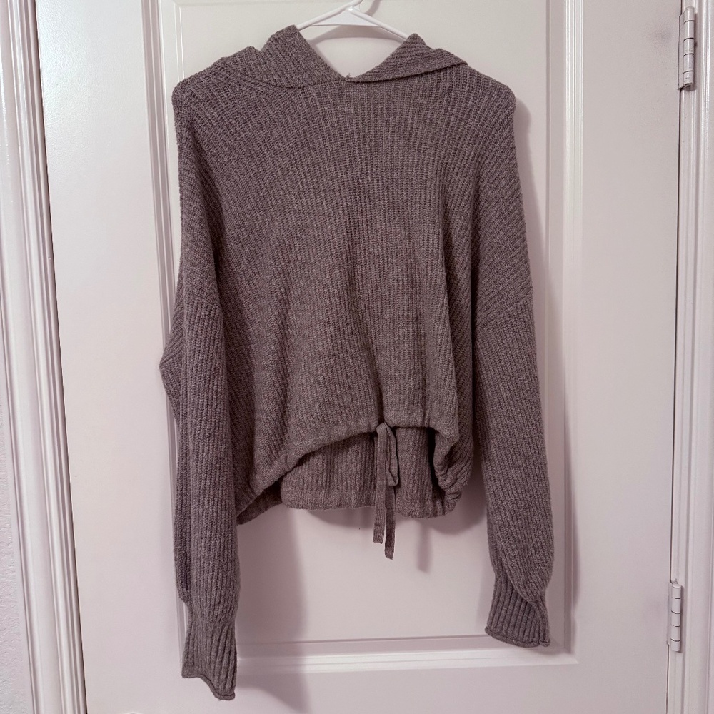 American Eagle Gray Sweater